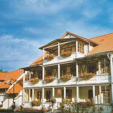 Hotel Pension Am Kurzentrum 바트수데로드 외부 사진